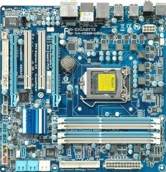scheda madre microATX