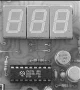 voltmetro single chip display