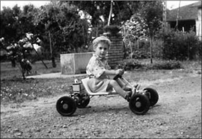 Una mini-car elettrica