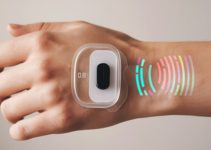 energy harvesting wearable