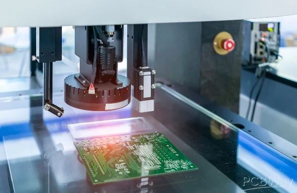 Automated Optical Inspection (AOI) Metodo visivo di controllo di qualità, per identificare eventuali difetti durante le fasi di lavorazione